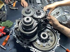 cách thay dầu hộp số